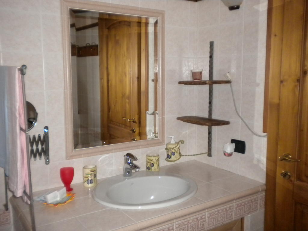 La Carbonara 6 Bed & Breakfast Bardolino Exterior photo